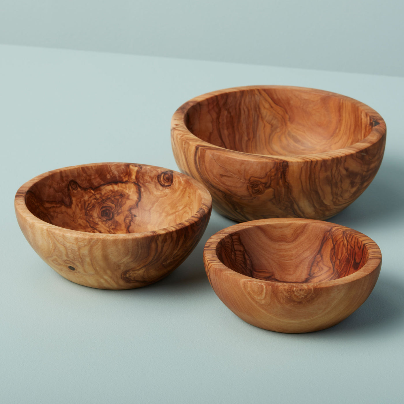 BOWLS NESTING OLIVE WOOD - SET OF 3