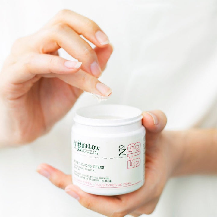 HONEY ALMOND SCRUB #39744