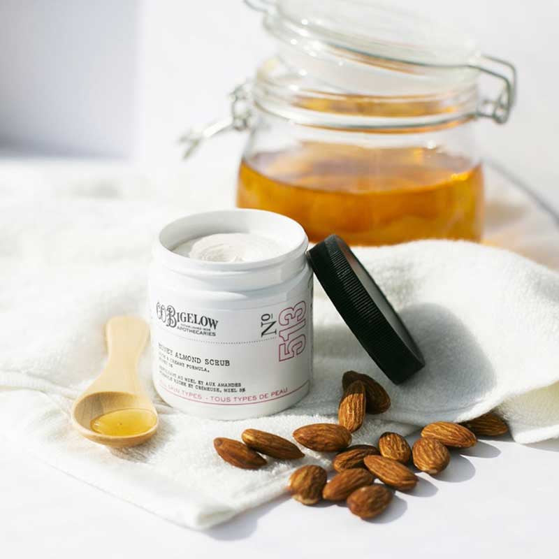 HONEY ALMOND SCRUB #39744