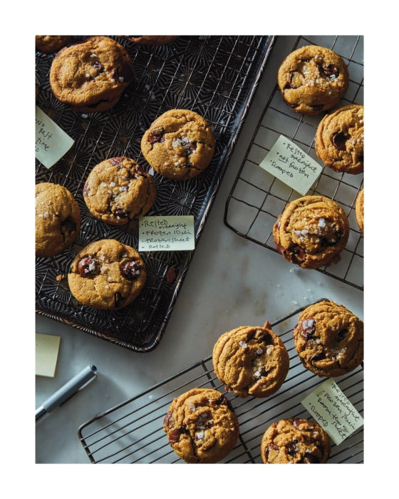 BOOK "GENIUS DESSERTS" #70439