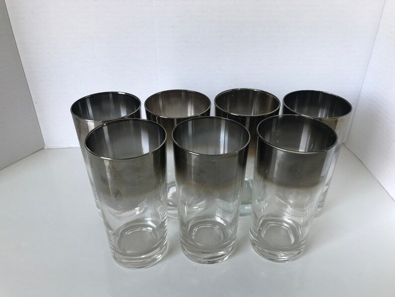 DOROTHY THORPE VINTAGE GLASSES
