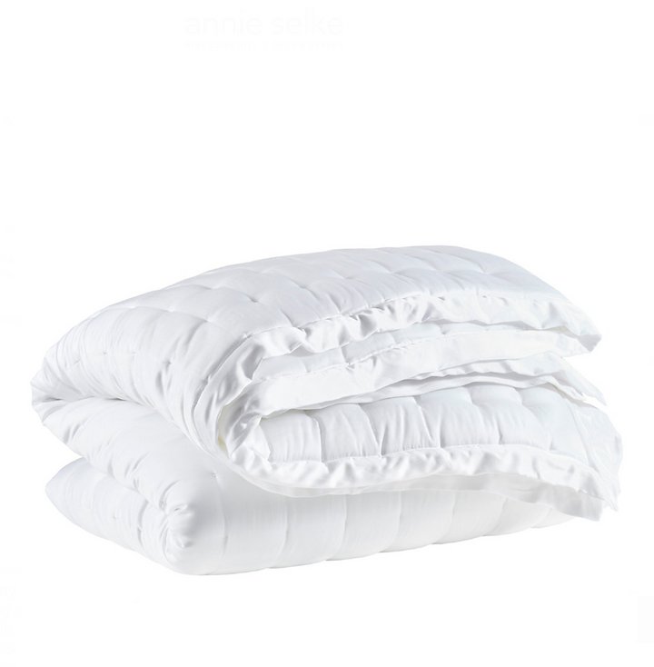 COVERLET SILKEN SOLID PUFF