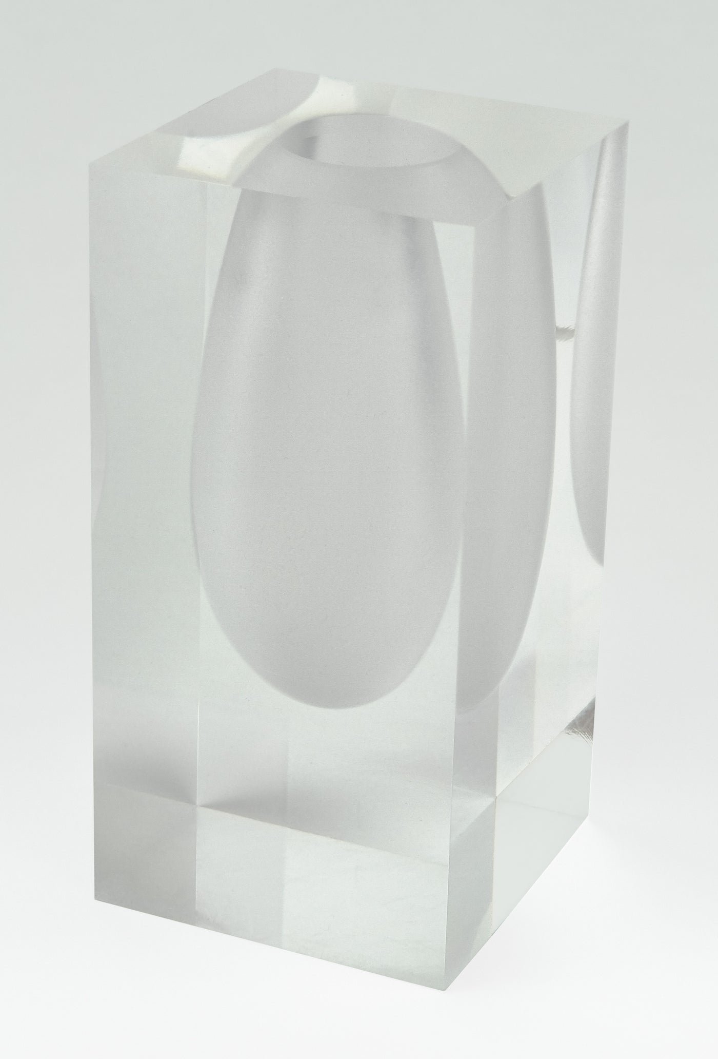 VASE ACRYLIC FROSTED #48803