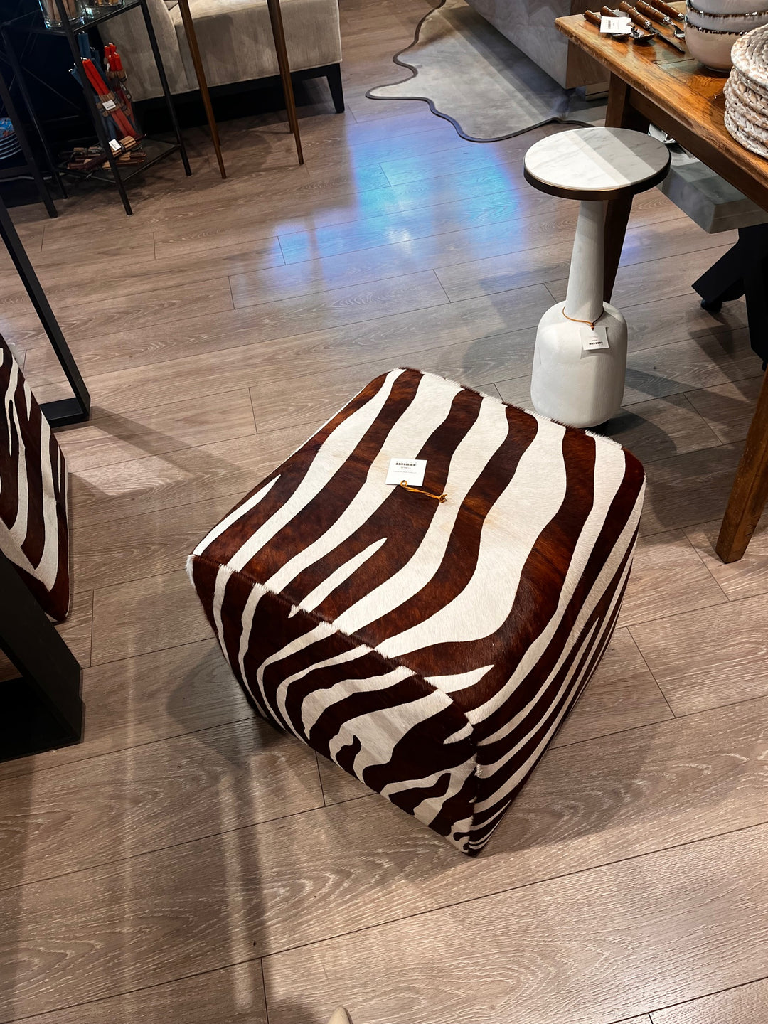 OTTOMAN ZEBRA WATERFALL #49352