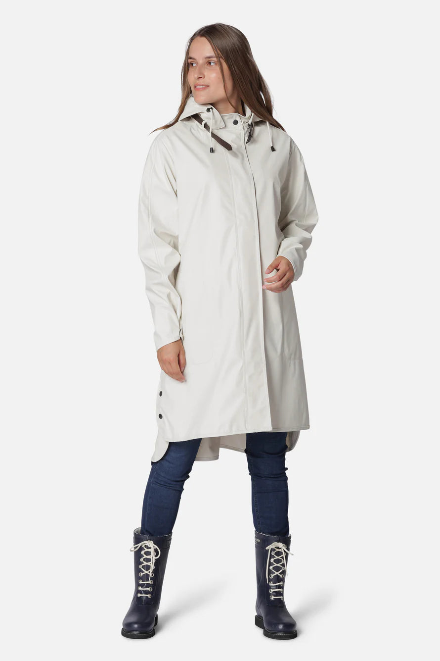 RAINCOAT/SLICKER MILK CREME