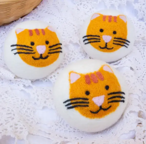 ORANGE COOL CATS DRYER BALLS W/ BAG SET/3