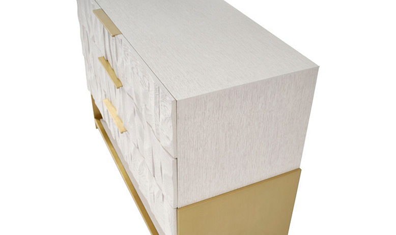 MOLOKAI CHEST