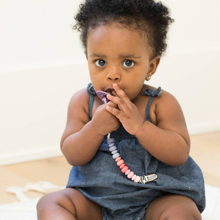 PACIFIER GIRL MULTI CLIP