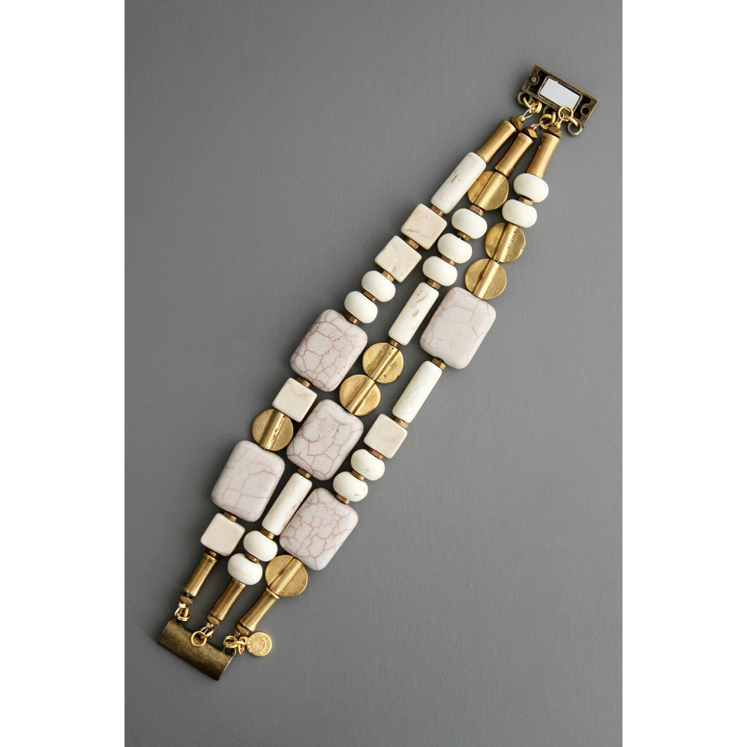 BRACELET MAGNESITE & BRASS TRIPLE