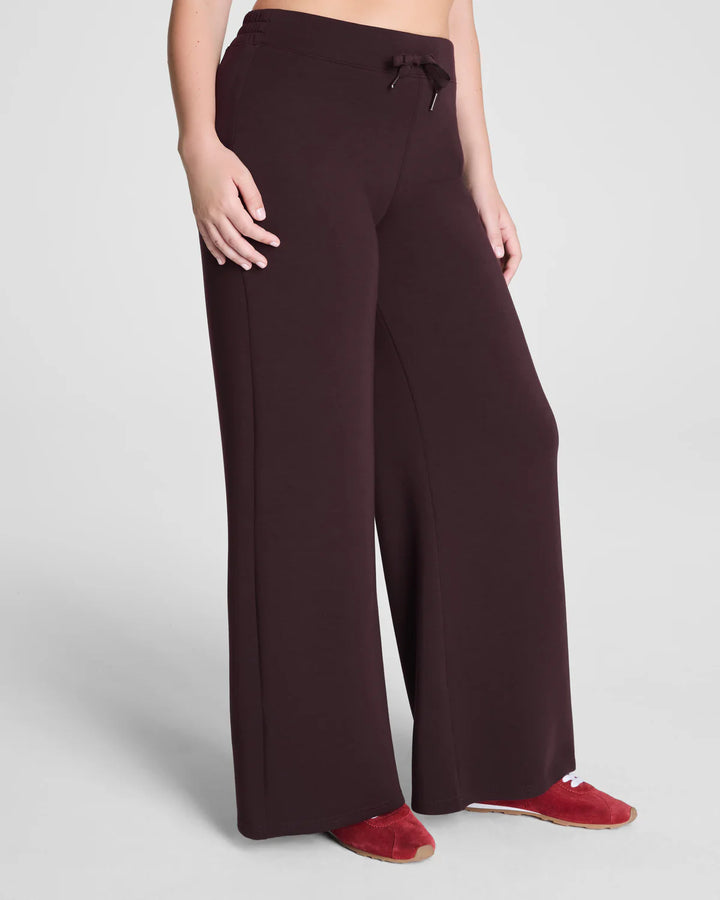 WIDE LEG PANT AIRESSENTIALS
