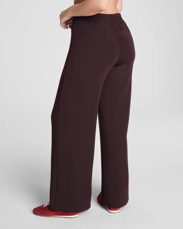 WIDE LEG PANT AIRESSENTIALS