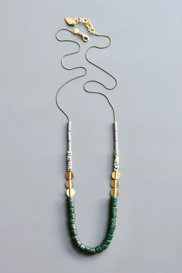 NECKLACE GLASS & JASPER