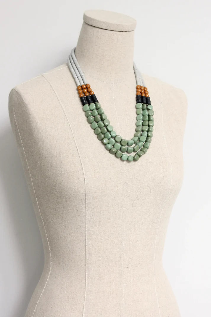 NECKLACE 3-STRAND GRAY & GREEN BEADED