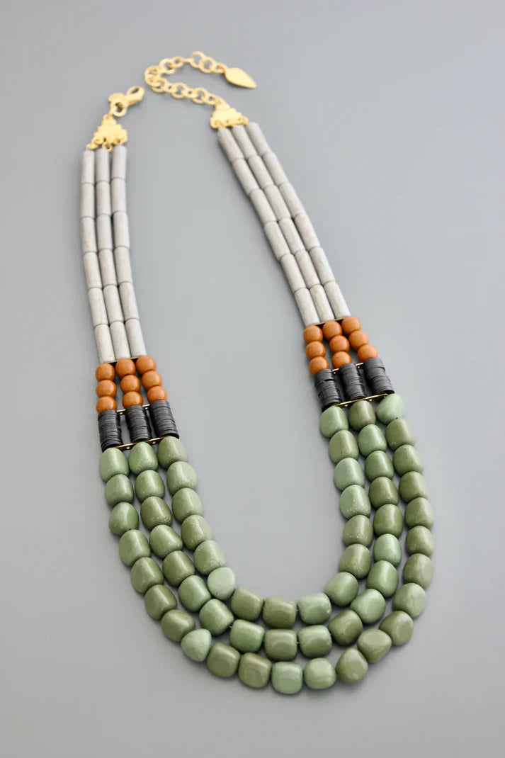 NECKLACE 3-STRAND GRAY & GREEN BEADED