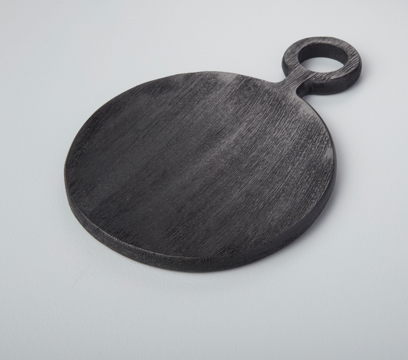 BOARD ROUND BLACK MANGO WOOD (Available in 3 Sizes)