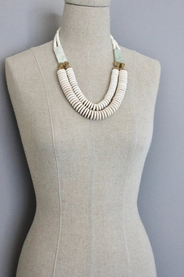 NECKLACE DOUBLE STRAND WITH MAGNESITE