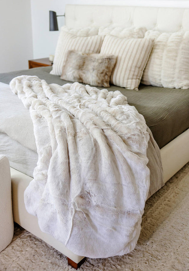 THROW PEARL MINK FAUX FUR