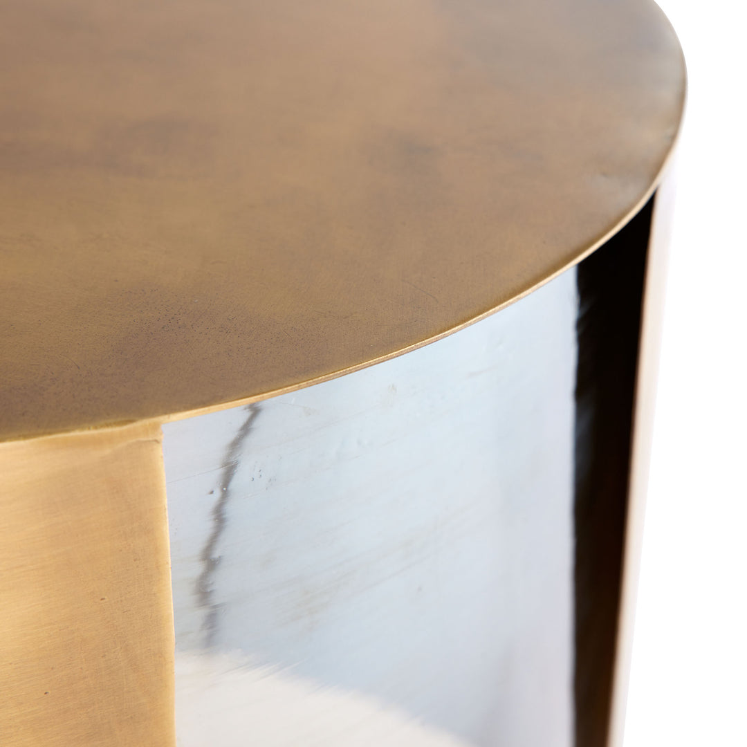 ACCENT TABLE SMOKED GLASS WITH BRASS CUFF TOP #53539