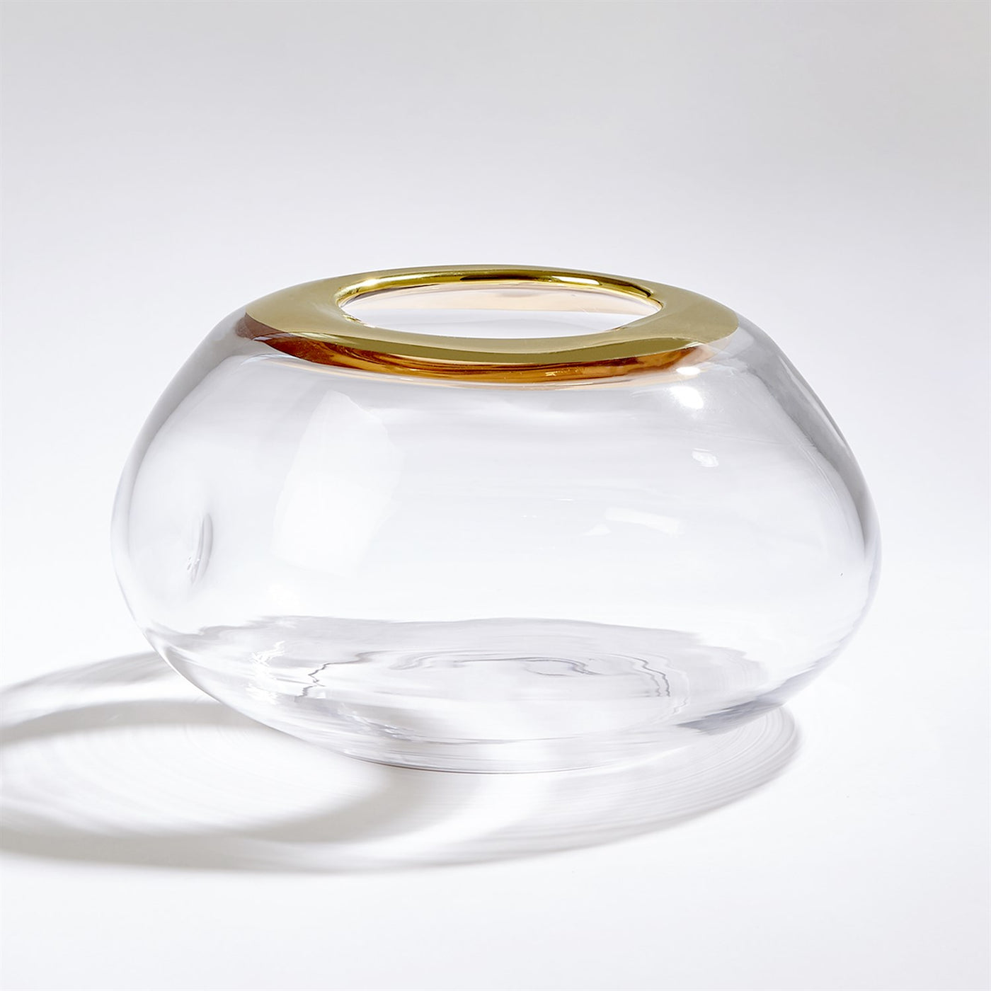 VASE ORGANIC FORMED WITH GOLD EDGE