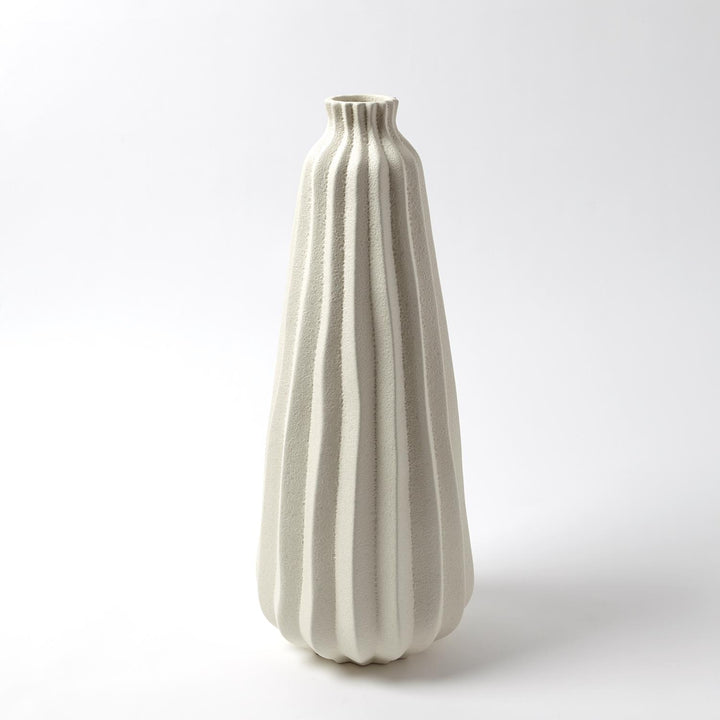 VASE CERAMIC ORGANIC RIDGES