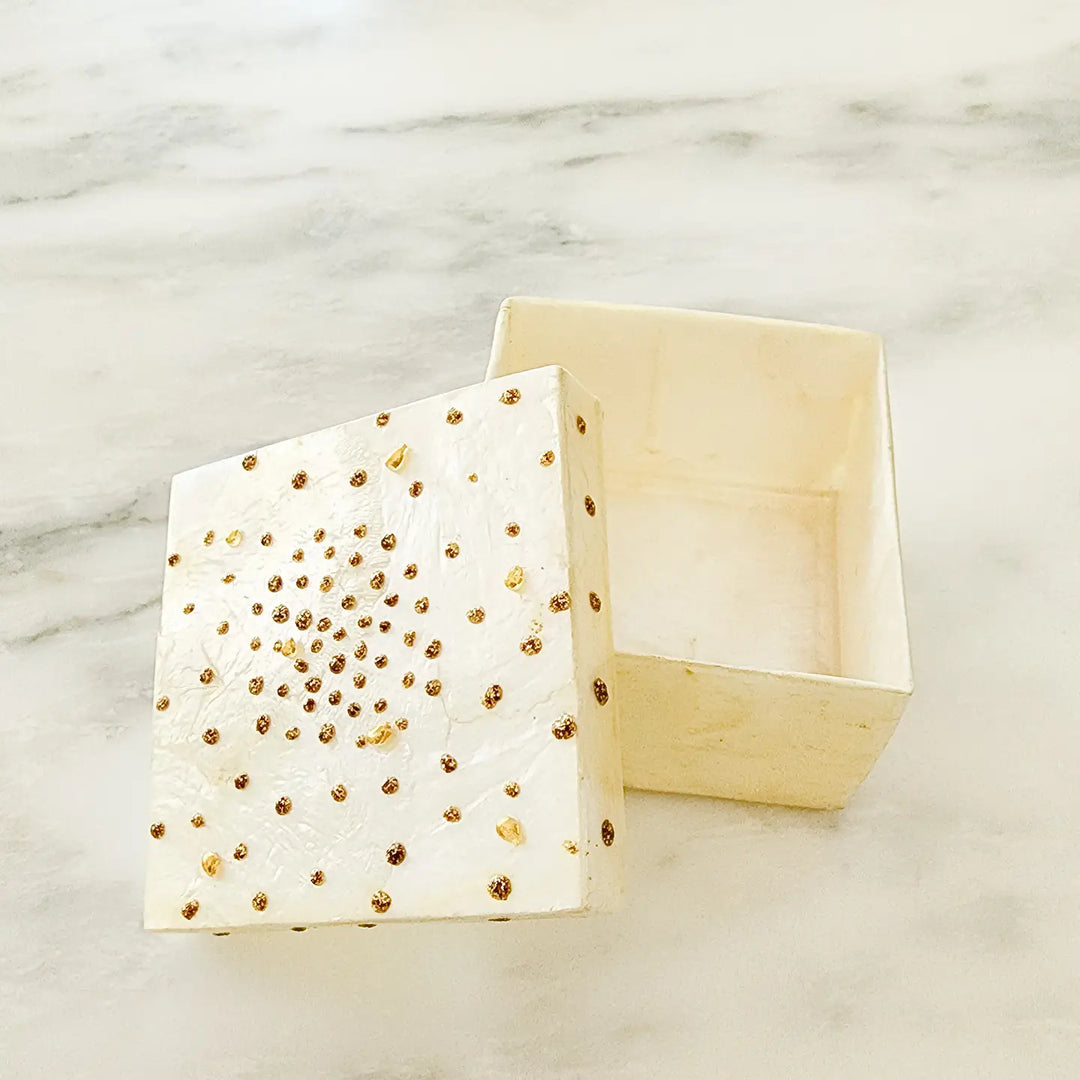 3" BOX GLITTERED DOTTED LID CAPIZ GOLD/WHITE