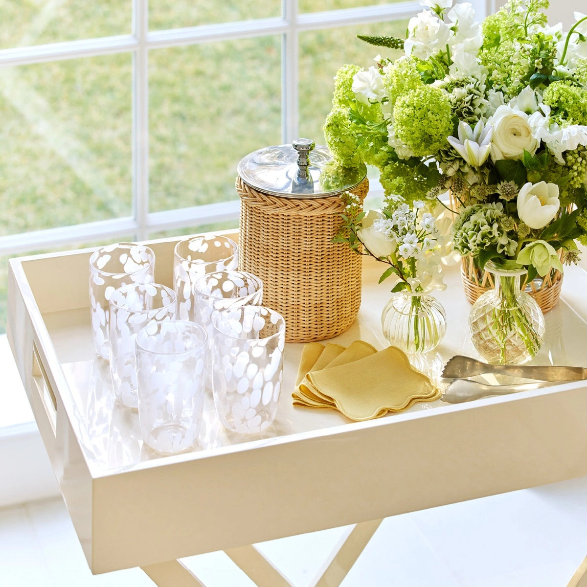 TRAY BUTLER PIERO LACQUER CREAM #57989