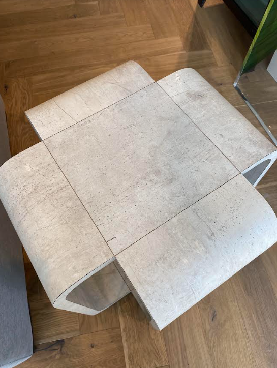 END TABLE SQUARE WITH CURVED CORNERS #58828