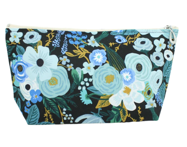 COSMETIC BAG BLUE GARDEN (Available in 3 Sizes)