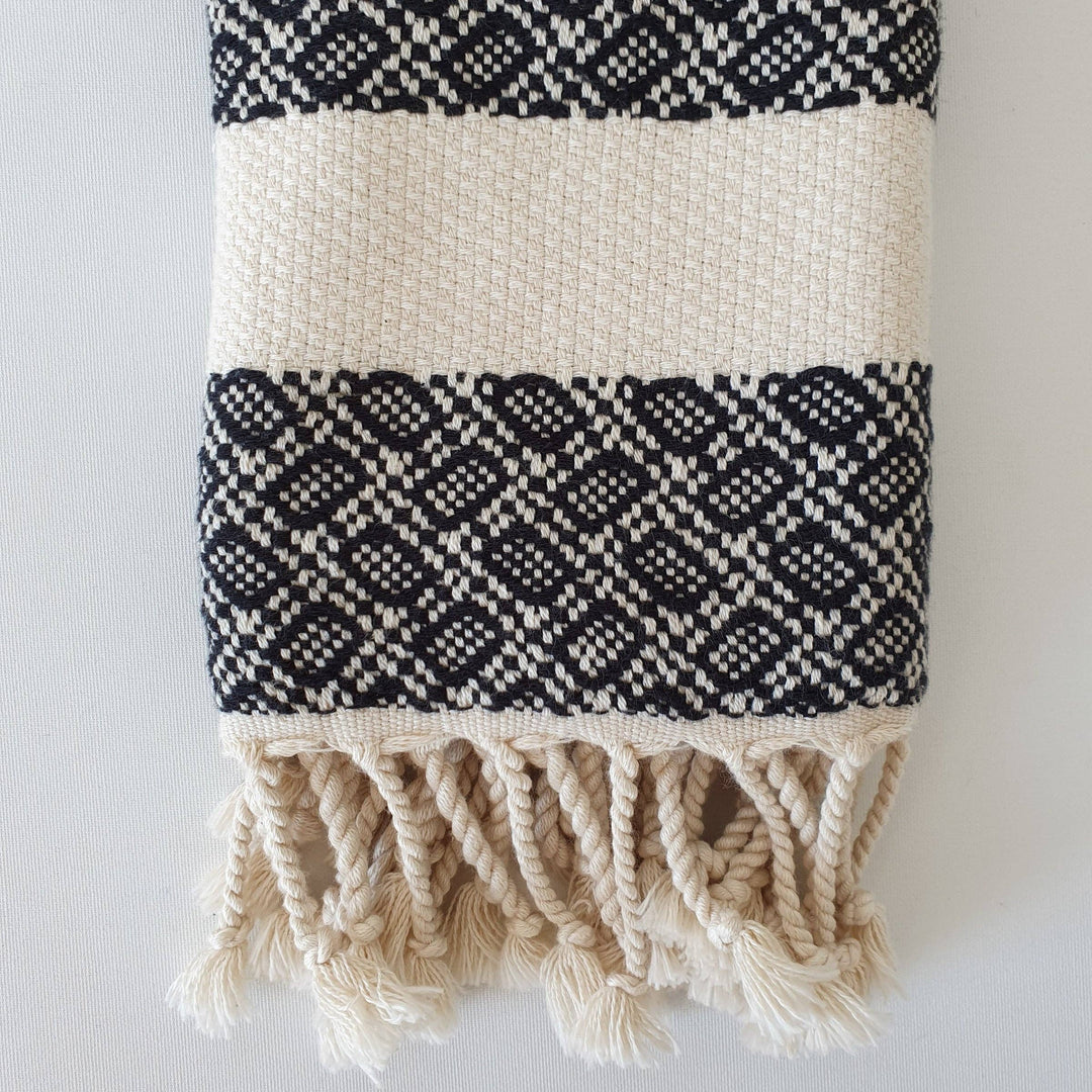 HAND TOWEL ADRIAN