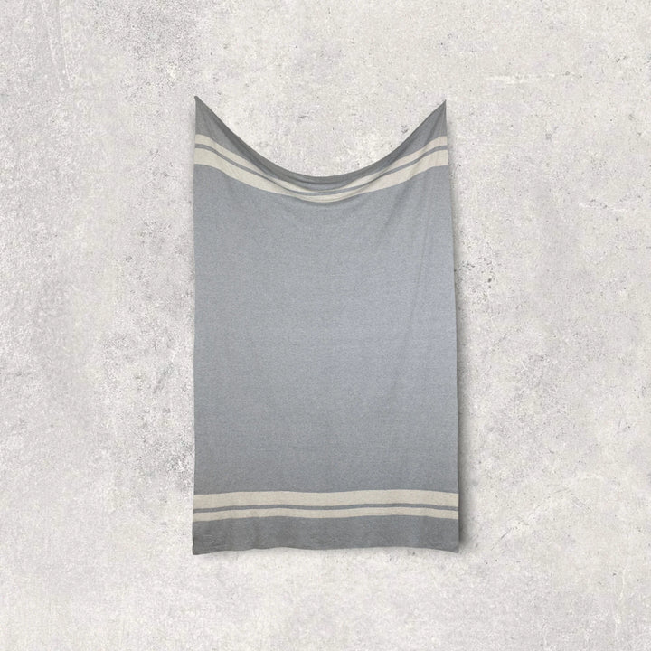 BLANKET/MASK TRAVEL SAND & GREY