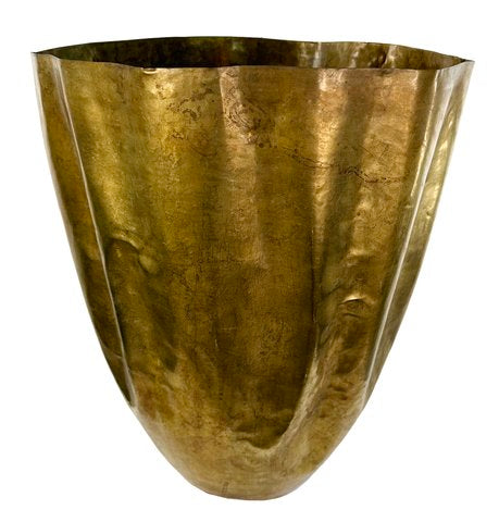 PLANTER BRASS ORGANIC 19.7"H