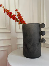 VASE ASH BALLS