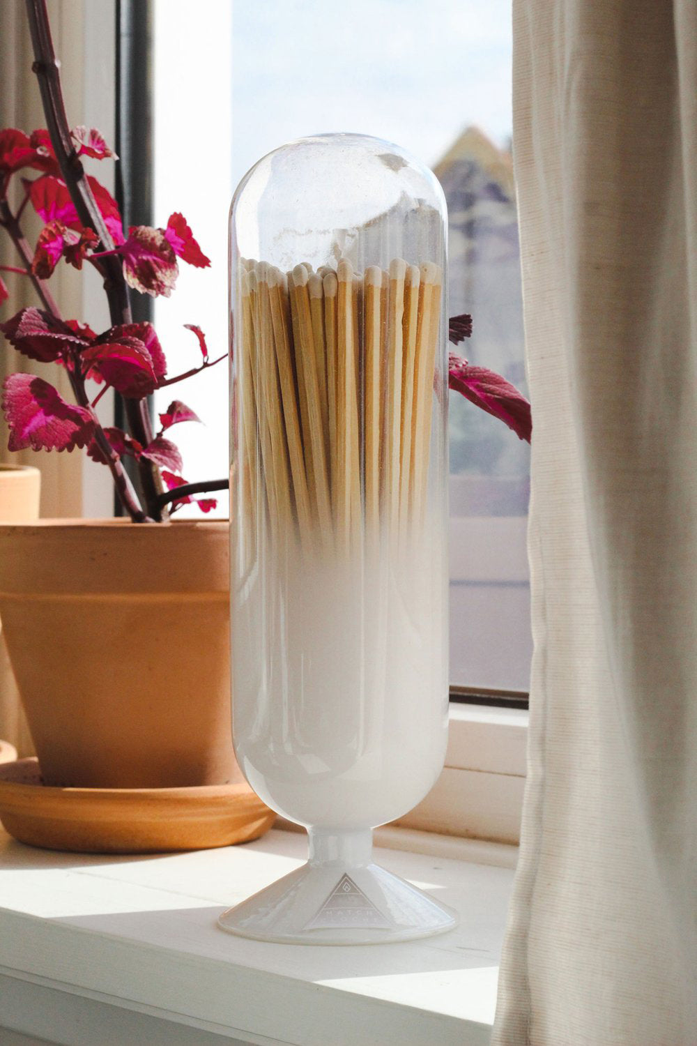 CLOCHE CLOUD MATCH WHITE TIP (Available in 2 Sizes)