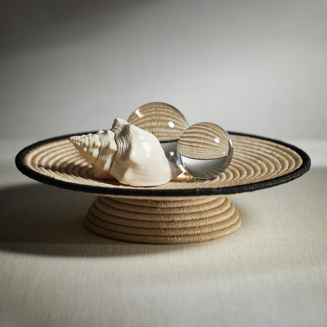 TRAY COILED ABACA FOOTED LARGE #65541