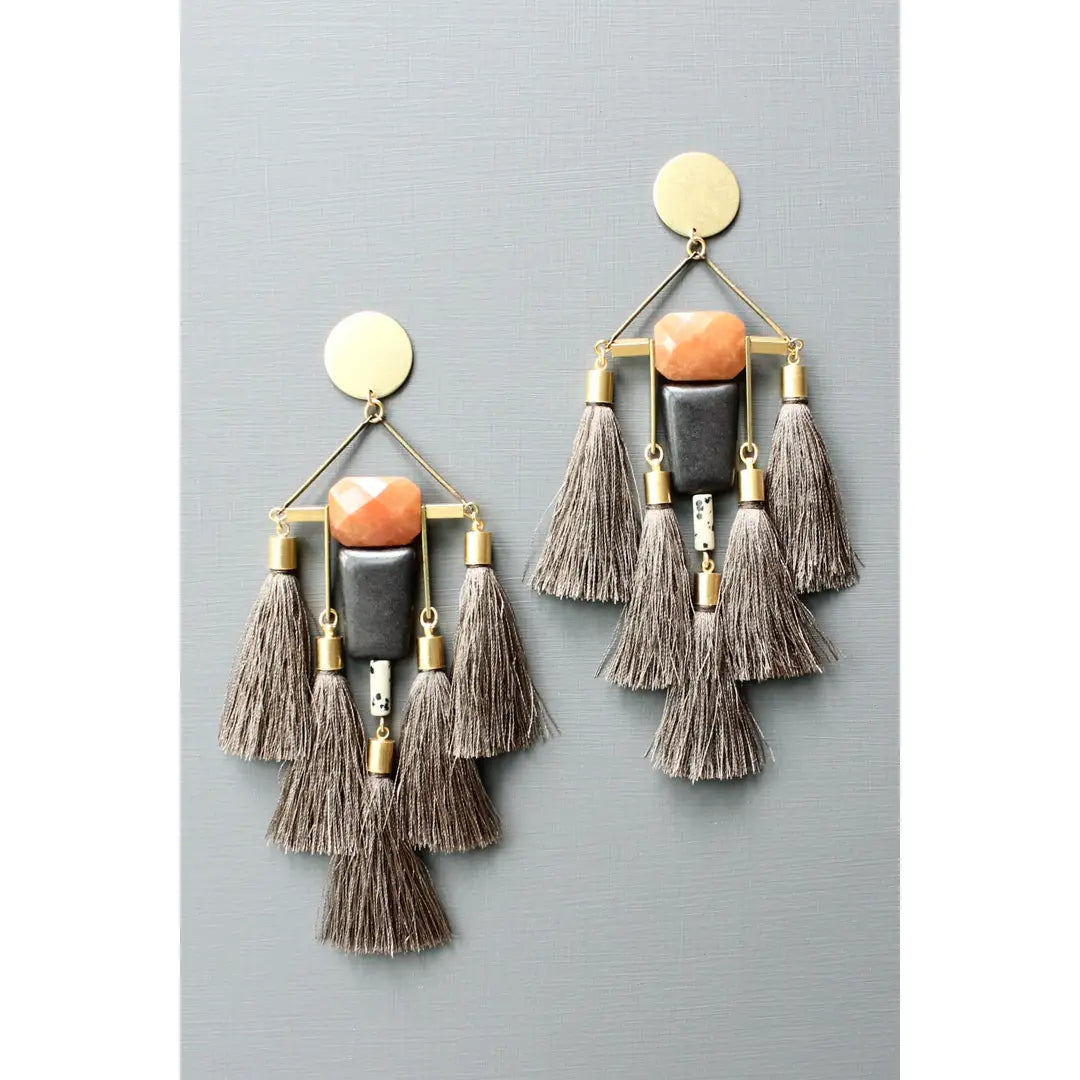 EARRINGS TASSEL CARNELIAN JADE AND BLACK SHOULDER DUSTER