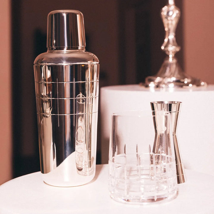SILVER PLATED COCKTAIL SHAKER GRAPHIK #65755