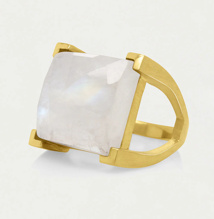 RING PLAZA MOONSTONE