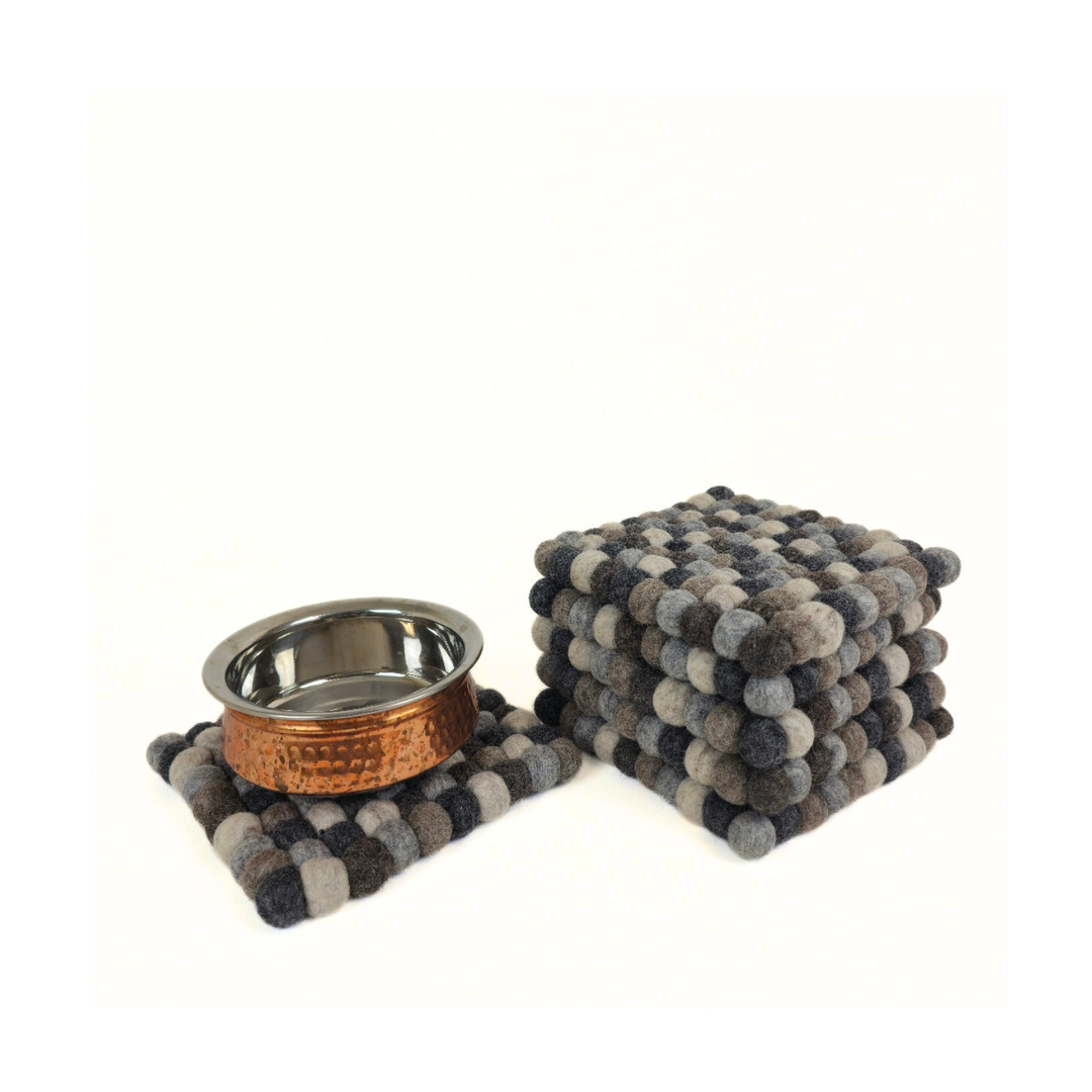 TRIVET POM POM NATURAL ROUND