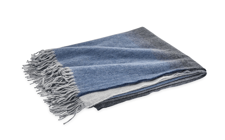 AUGUST THROW COLLECTION