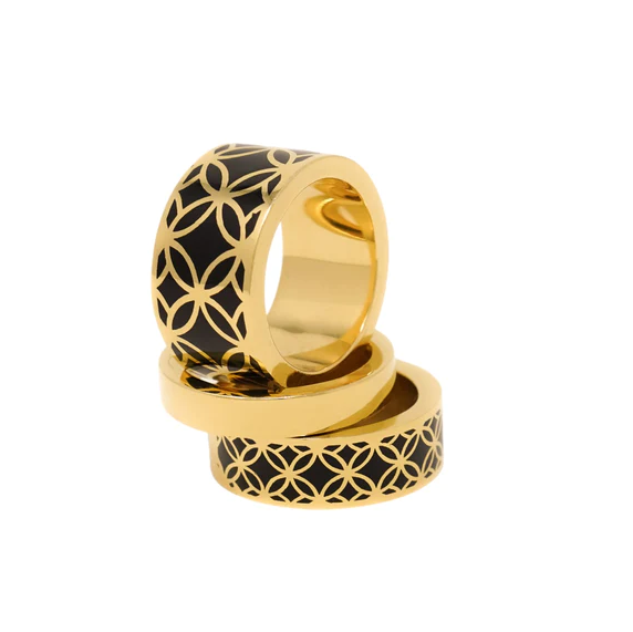 RING BAND SIGNATURE GOLD ONYX RESIN