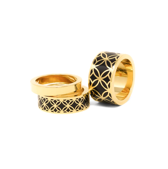 RING BAND SIGNATURE GOLD ONYX RESIN