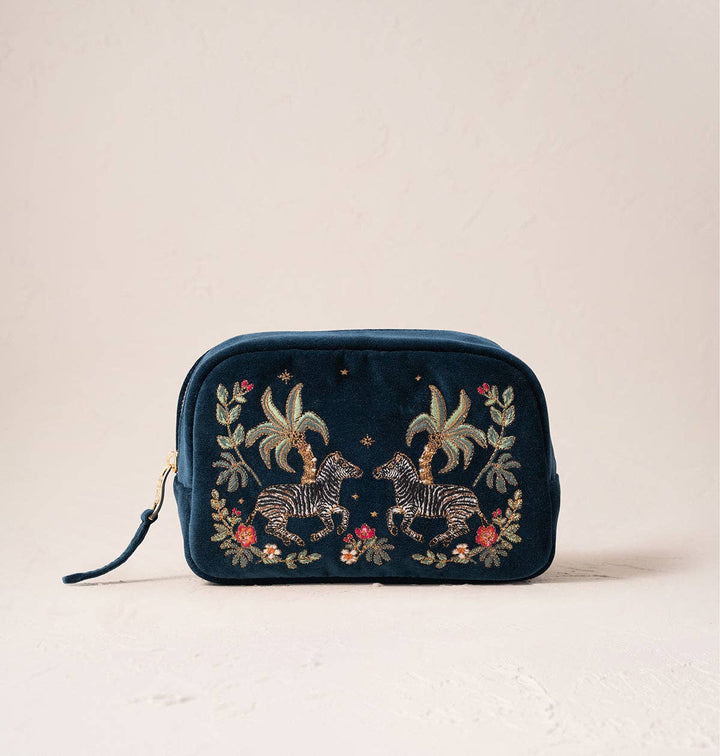 MAKEUP BAG WILD ZEBRA PALM