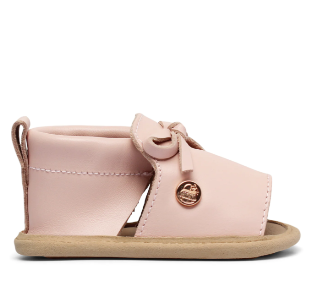 THE BABY GIFT BOX SHOES LEATHER BOW SEASHELL PINK