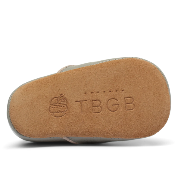 THE BABY GIFT BOX MOCCASIN LEATHER GREY