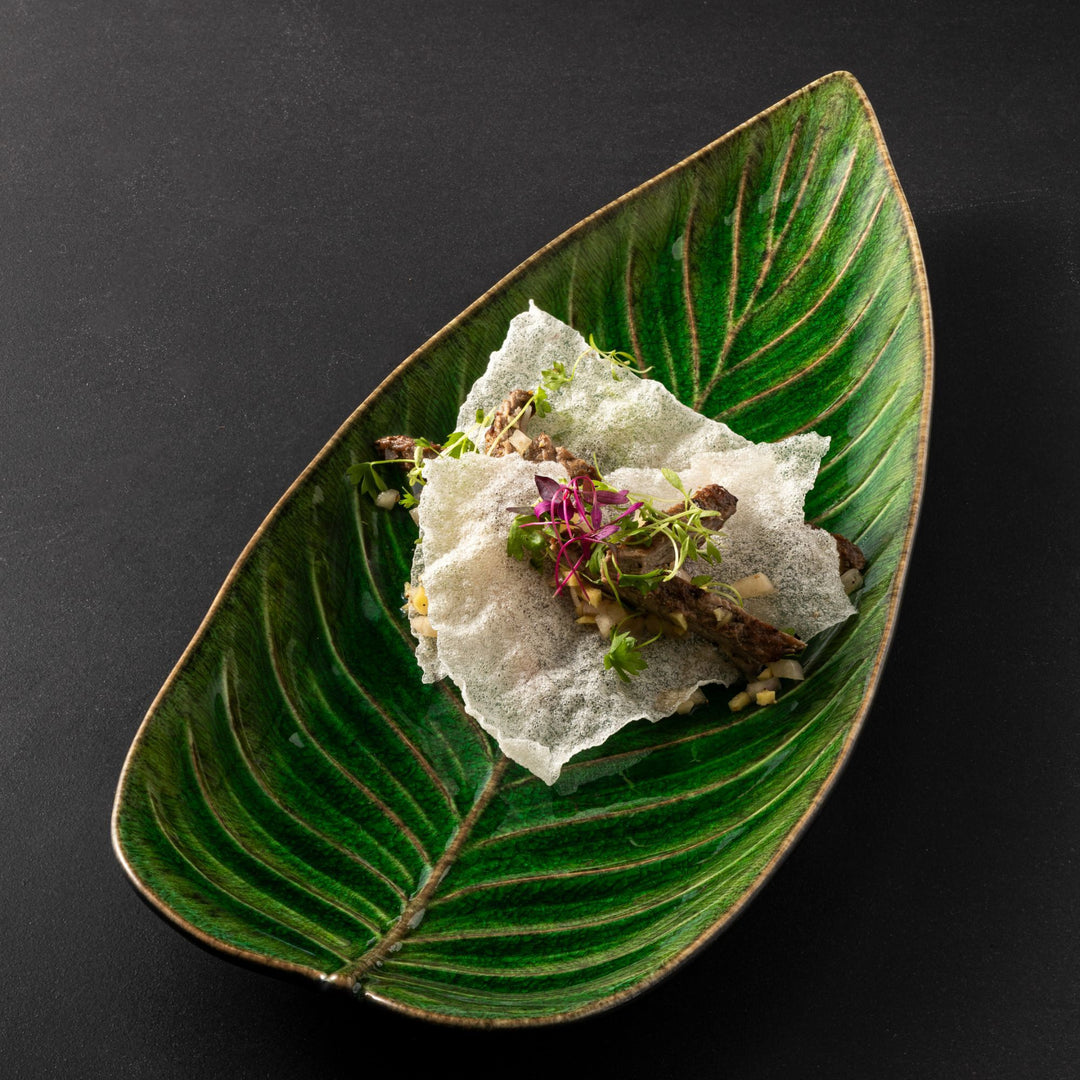 DISH STRELIZIA LEAF #71249