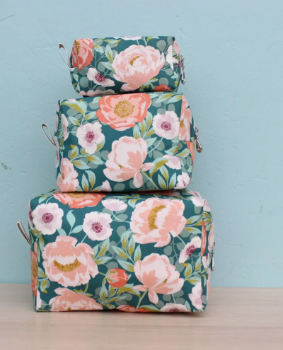 TOILETRY BAG TEAL FLORAL