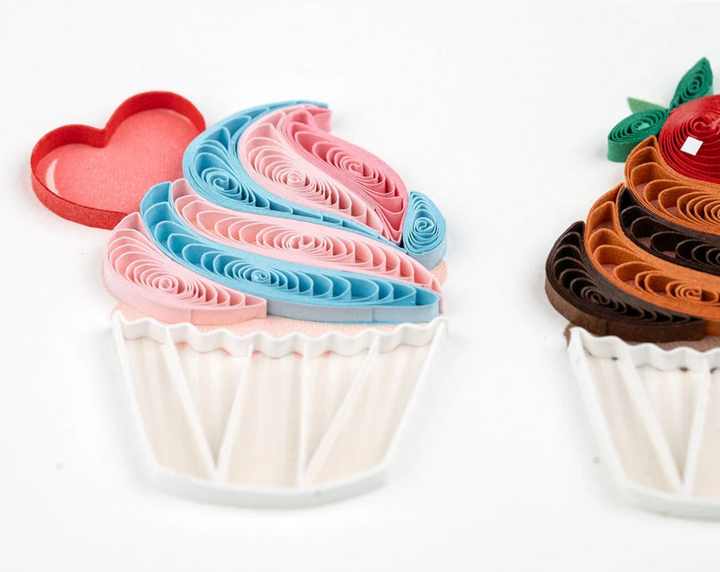 BIRTHDAY GREETING CARD "CUPCAKE TRIO" #74503