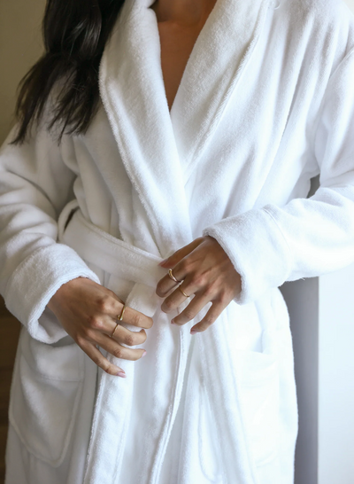 COZY EARTH ROBE LUXE WHITE (Available in 4 Sizes)