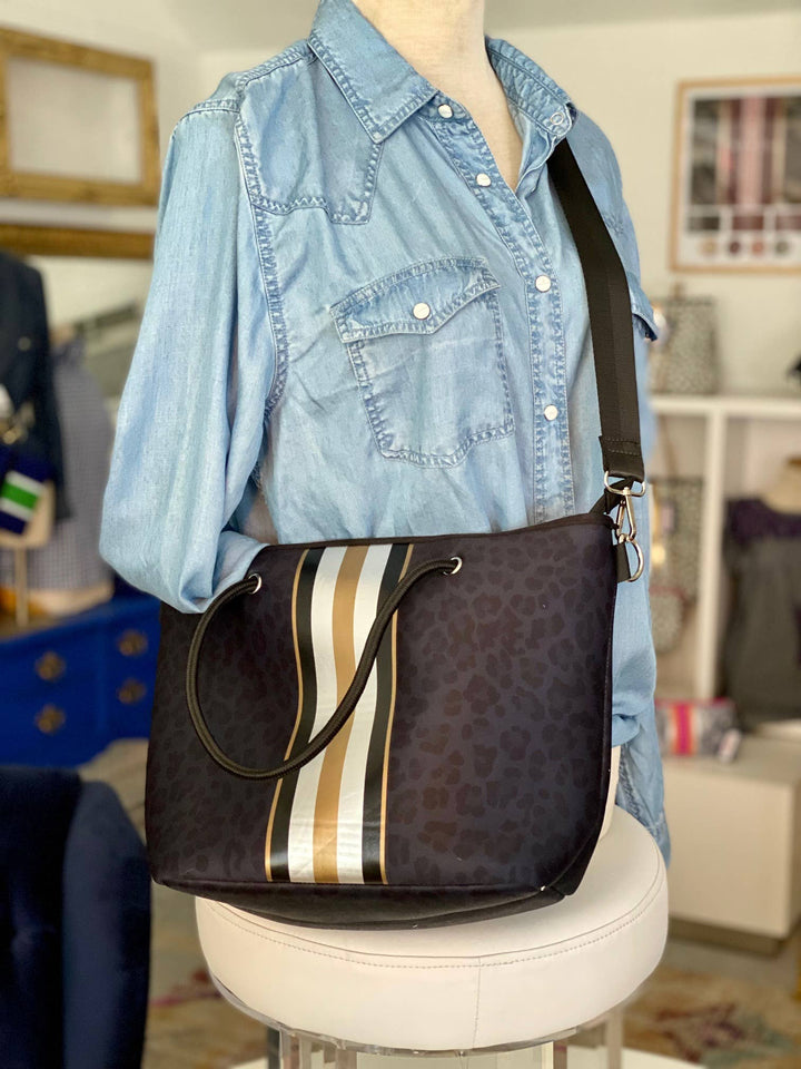 TOTE & WRISLET BLACK/GOLD/SILVER MINI #78683