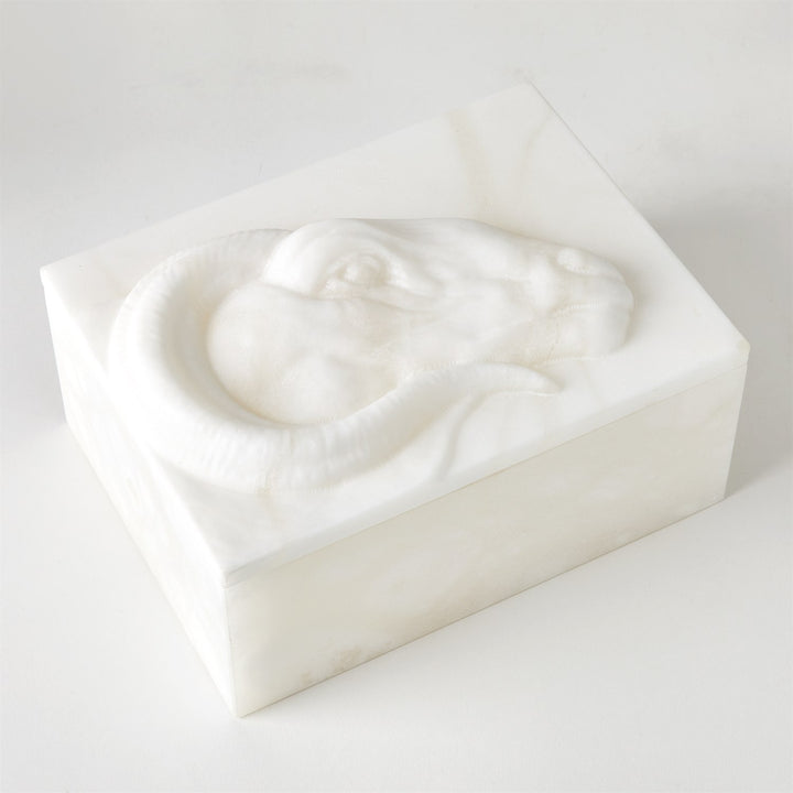 BOX CARVED RAM ALABASTER WHITE #76000